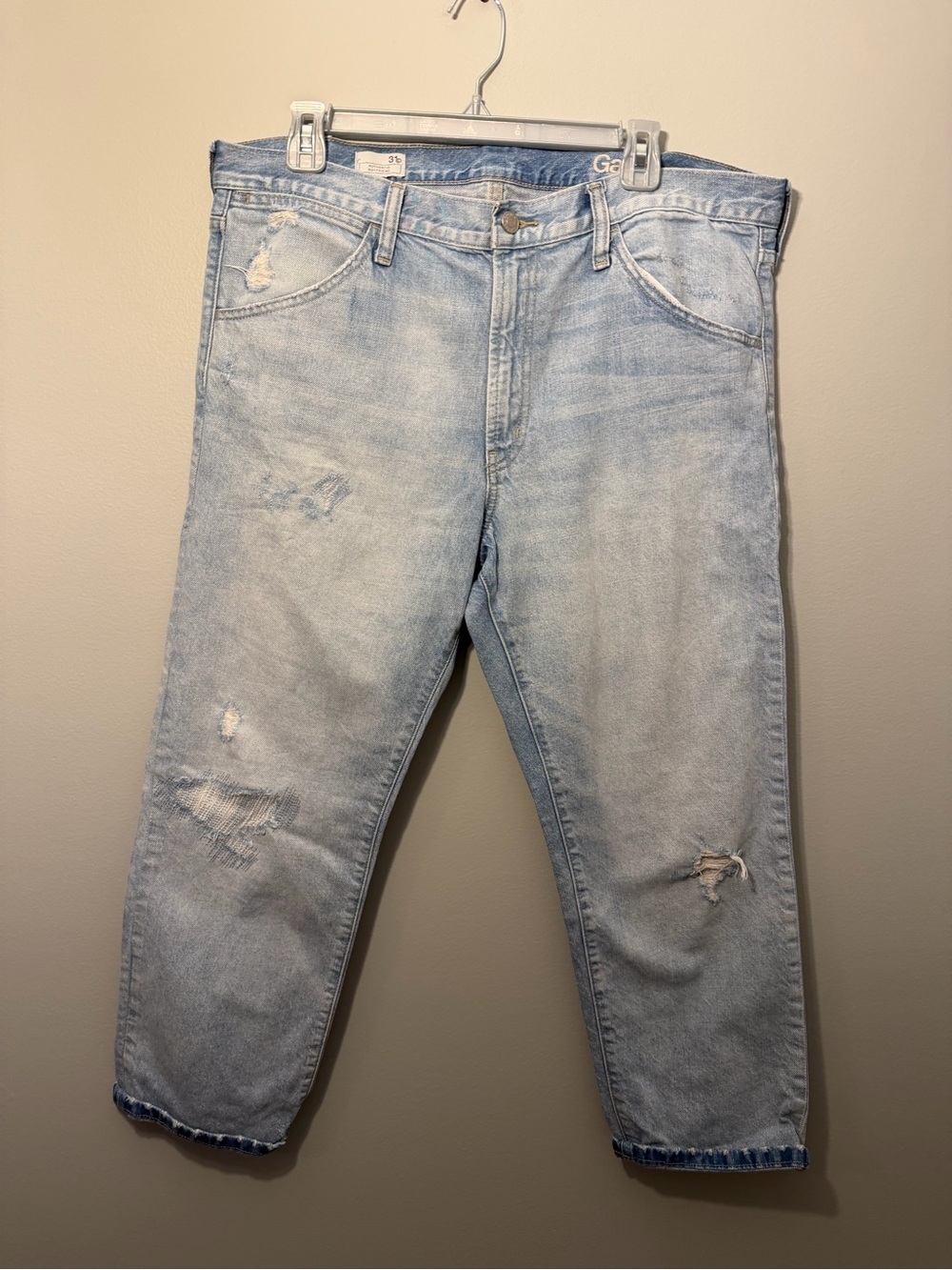 GAP 1969 Women's Light Blue Distressed Cropped Jeans